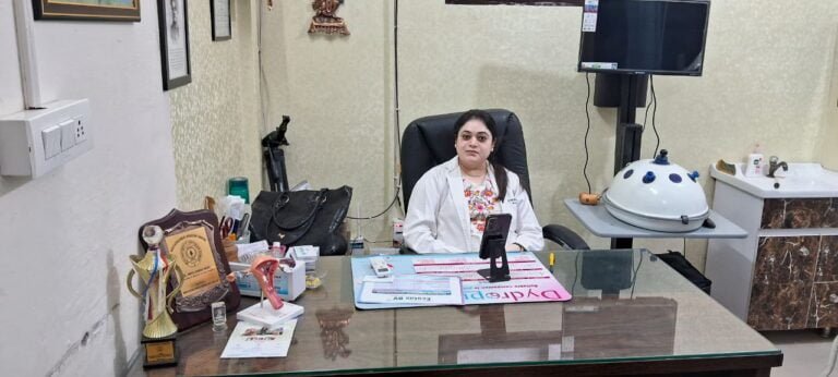 Alt="Best-Gynecologist-in-Noida"/>