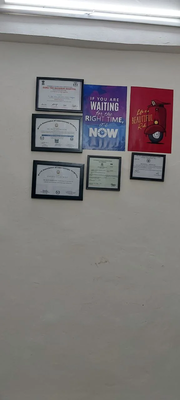 Alt="gynecologist-doctor-in-Noida"/>