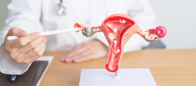 Alt="Best Gynaecologist in Noida"/>